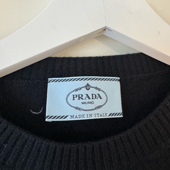 Prada cashmere and silk sweater - Picture 2 of 7